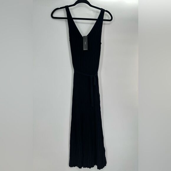 Banana Republic Sweater Dress Pleated Maxi Black Tie Waist Stretch Sz SP - Picture 3 of 11